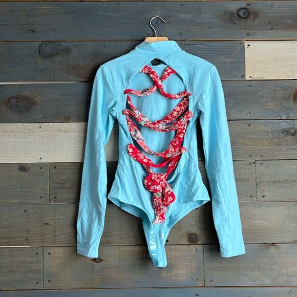Free People Intimately Straps In The Back Bodysuit NWOT Blue M - Picture 1 of 7